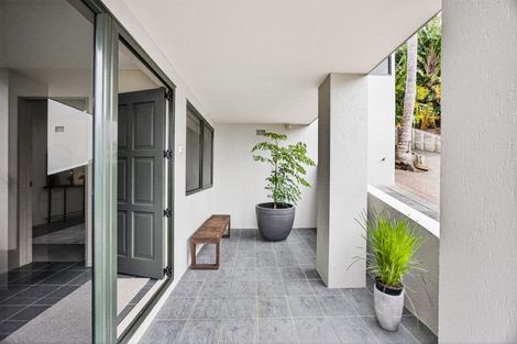 Photo of property in 1/70b Carlisle Road, Browns Bay, Auckland, 0632