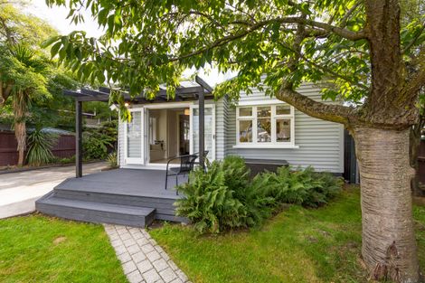 Photo of property in 319 Hendersons Road, Hoon Hay, Christchurch, 8025