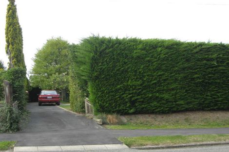 Photo of property in 1 Arthur Street, Holmes Hill, Oamaru, 9401