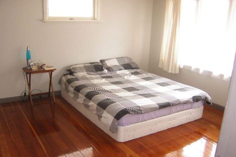 Photo of property in 1615 Great North Road, Waterview, Auckland, 1026