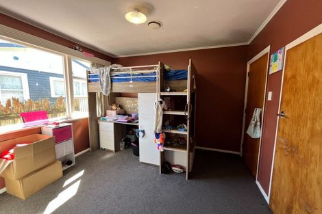 Photo of property in 36 Ferguson Street, Awapuni, Palmerston North, 4412