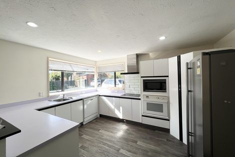 Photo of property in 9 Harrods Court, Ilam, Christchurch, 8053