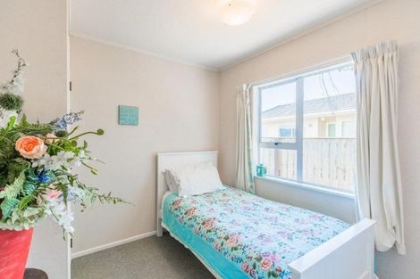 Photo of property in 16 Rosewood Place, Paraparaumu, 5032