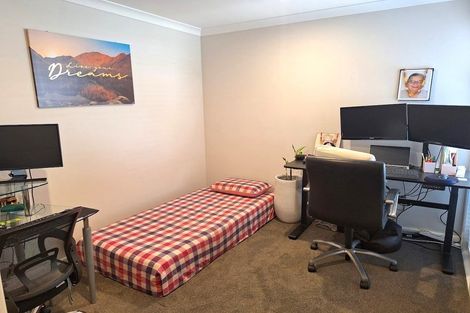 Photo of property in 20 Poulson Grove, Trentham, Upper Hutt, 5018