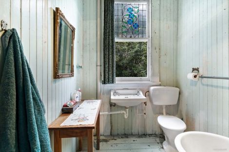 Photo of property in 118 Glenmore Street, Northland, Wellington, 6012