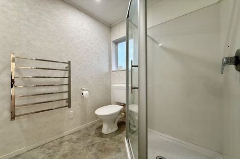 Photo of property in 22 Millstream Drive, Henderson, Auckland, 0610