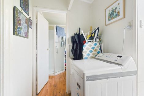 Photo of property in 40 Kawaha Point Road, Fairy Spring, Rotorua, 3015