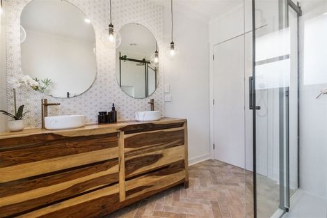 Photo of property in 1/98 Amyes Road, Hornby, Christchurch, 8042