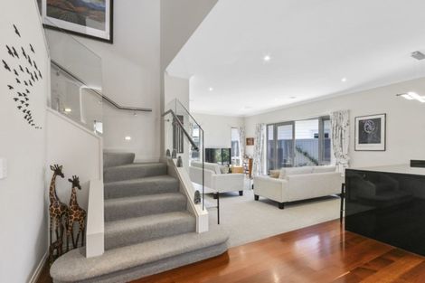 Photo of property in 8c Glen Iris Grove, Woburn, Lower Hutt, 5010