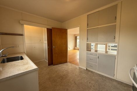Photo of property in 12d Dawn Place, Te Atatu South, Auckland, 0610