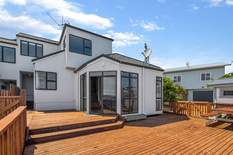 Photo of property in 19a Pelorous Street, Paparangi, Wellington, 6037