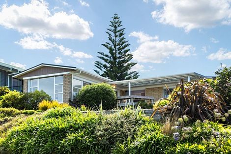 Photo of property in 18 The Crescent, Waihi Beach, 3611