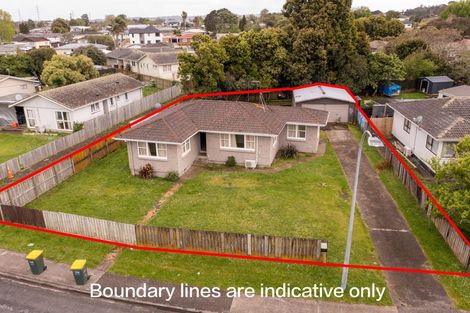 Photo of property in 130 Chichester Drive, Rosehill, Papakura, 2113
