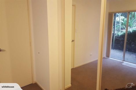 Photo of property in 17 Prestige Place, Castor Bay, Auckland, 0620