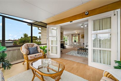 Photo of property in 50 Rogan Street, Mount Roskill, Auckland, 1041