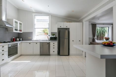 Photo of property in 171 Nelson Crescent, Napier South, Napier, 4110