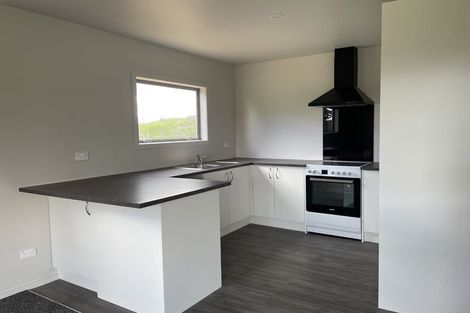 Photo of property in 30 Hill Street, Hikurangi, 0114