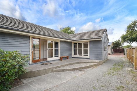 Photo of property in 47 Aorangi Road, Bryndwr, Christchurch, 8053