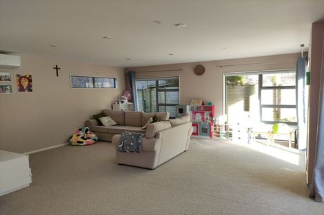 Photo of property in 30c Erlestoke Crescent, Churton Park, Wellington, 6037