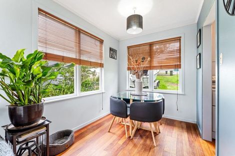 Photo of property in 52 Tiri Road, Manly, Whangaparaoa, 0930