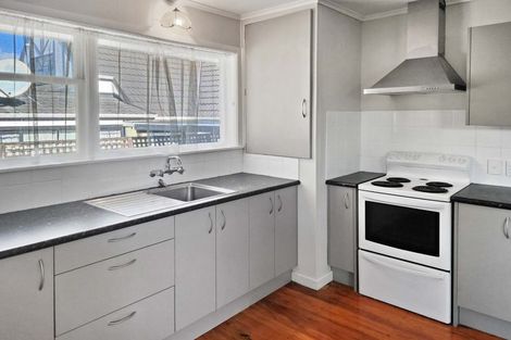 Photo of property in 25a Stamford Grove, Avalon, Lower Hutt, 5011