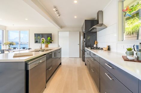 Photo of property in 84a Calcutta Street, Khandallah, Wellington, 6035