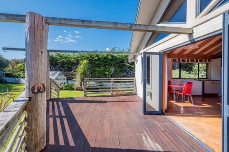 Photo of property in 47 Te Moana Road, Waikanae Beach, Waikanae, 5036