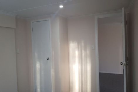 Photo of property in 79 Birdwood Avenue, Papatoetoe, Auckland, 2025