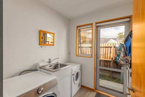 Photo of property in 76 Palatine Terrace, Saint Martins, Christchurch, 8022
