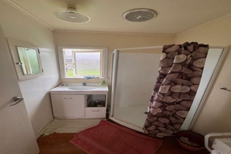 Photo of property in 1 Te Kanawa Crescent, Henderson, Auckland, 0610