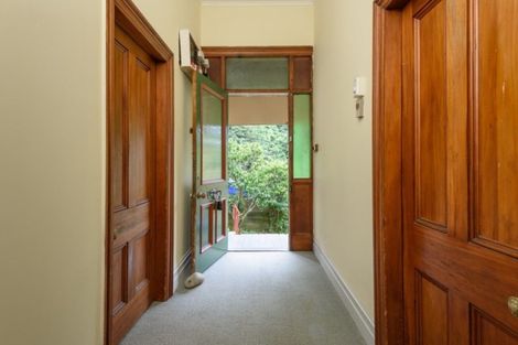 Photo of property in 11 Adams Terrace, Aro Valley, Wellington, 6021