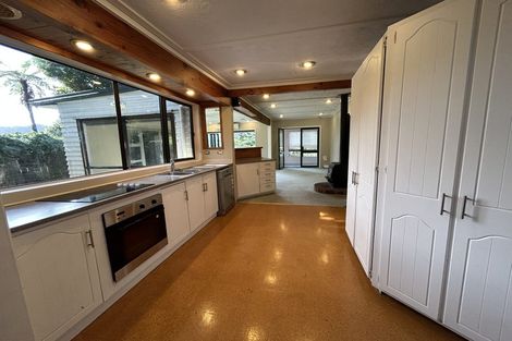 Photo of property in 223 Woodlands Park Road, Titirangi, Auckland, 0604