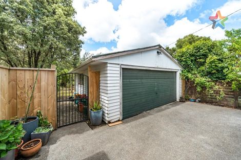 Photo of property in 5 Wood Street, Wainuiomata, Lower Hutt, 5014