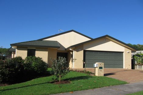 Photo of property in 32 Widdison Place, Albany, Auckland, 0632