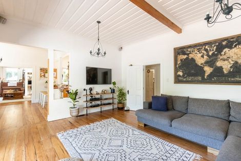 Photo of property in 160a Frankley Road, Frankleigh Park, New Plymouth, 4310