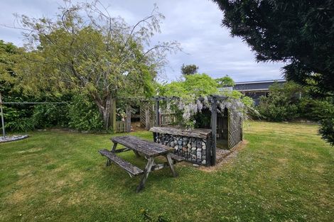 Photo of property in 9 Arthur Road, Owaka, 9585