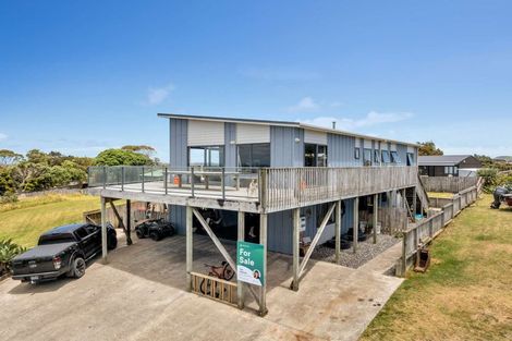 Photo of property in 17 Courtney Place, Karikari Peninsula, Kaitaia, 0483