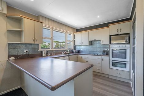 Photo of property in 3 Carlyle Street, Tuatapere, 9620