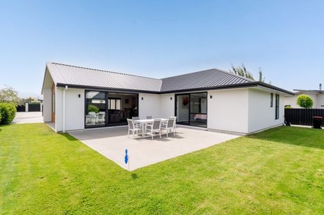 Photo of property in 6 Neil Collins Lane, Mosgiel, 9024