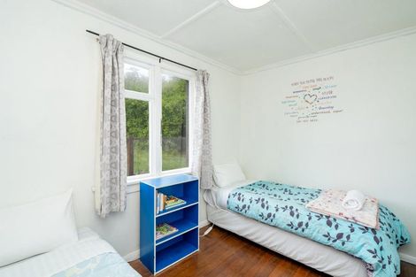 Photo of property in 44 Ocean Beach Road, Bluff, 9814