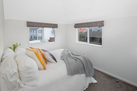 Photo of property in 51a Kemp Street, Kilbirnie, Wellington, 6022