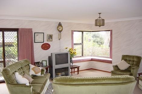 Photo of property in 2/2 Heron Avenue, Matua, Tauranga, 3110