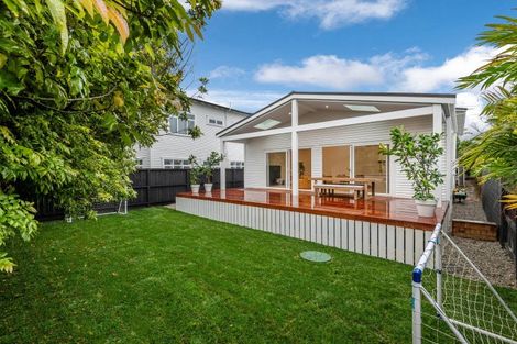 Photo of property in 45 Chester Avenue, Westmere, Auckland, 1022