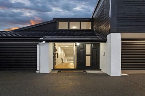 Photo of property in 17 Brigid Place, Mount Pleasant, Christchurch, 8081
