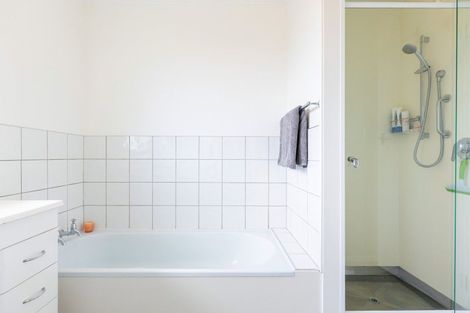 Photo of property in 5 Owen Place, Springlands, Blenheim, 7201