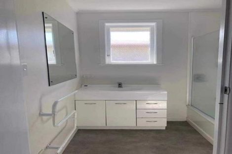 Photo of property in 59 Union Road, Howick, Auckland, 2014