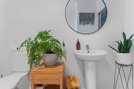 Photo of property in 27 Roosevelt Road, Western Heights, Rotorua, 3015