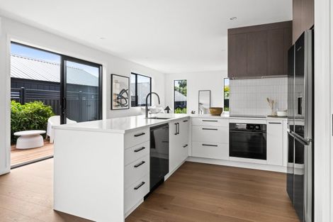 Photo of property in 28b Lucknow Road, Havelock North, 4130