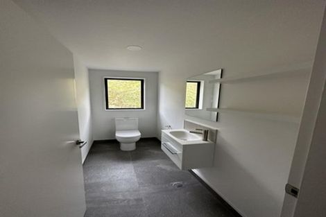 Photo of property in 35 Oakum Road, Whitby, Porirua, 5024