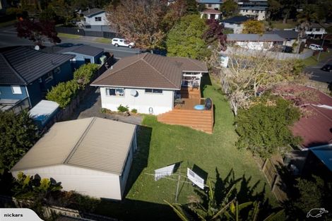 Photo of property in 15 Devonshire Road, Unsworth Heights, Auckland, 0632